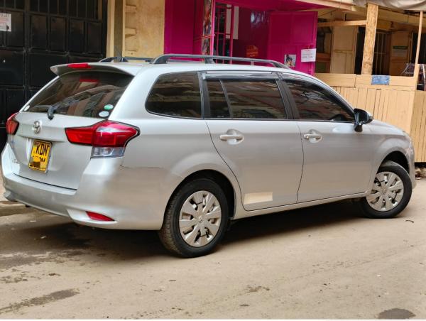 Toyota Fielder for hire