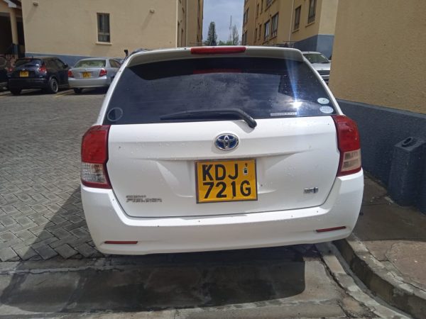 Toyota Fielder for hire