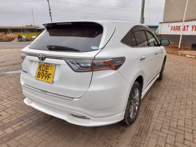 Toyota Harrier for hire