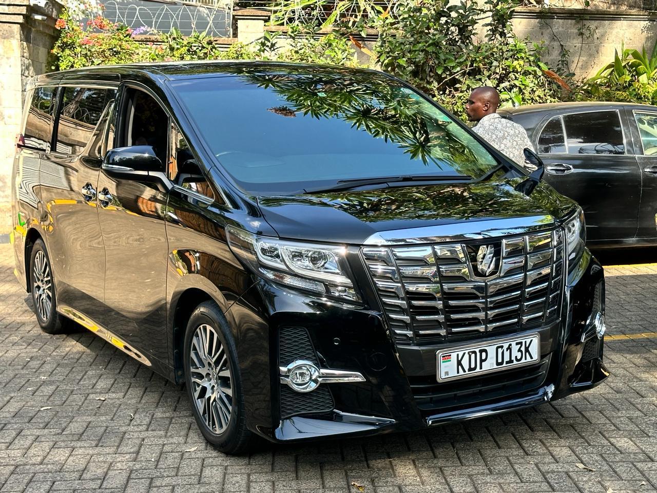 TOYOTA ALPHARD FOR HIRE | Daily price KES10,000