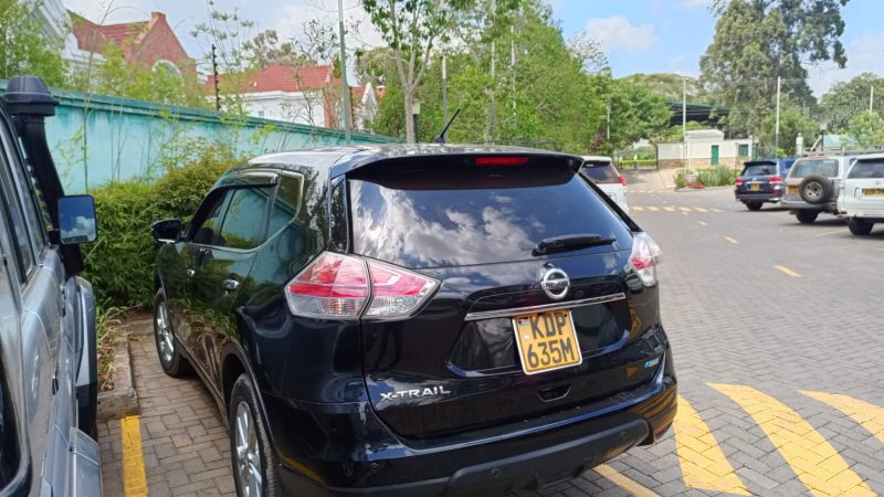 Nissan Xtrail for hire