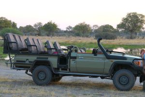 open roof safari land cruiser