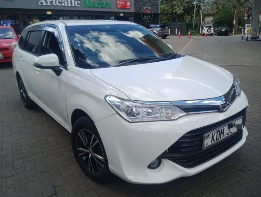 Toyota fielder for hire